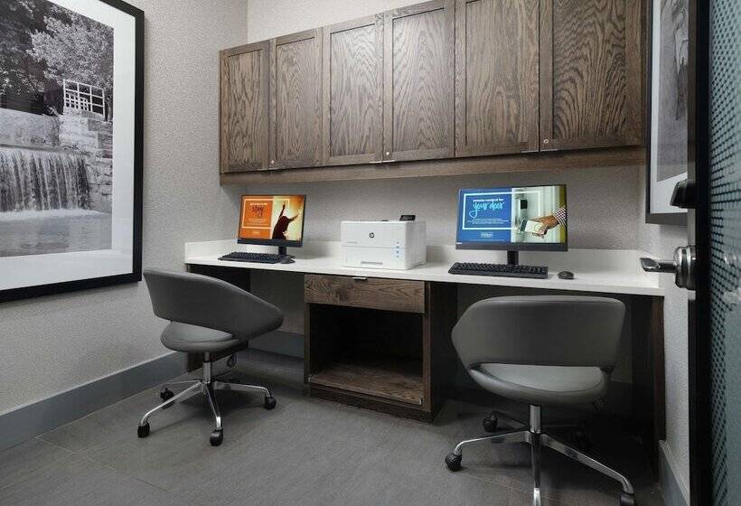 هتل Hampton Inn & Suites Atlanta  Decatur/emory