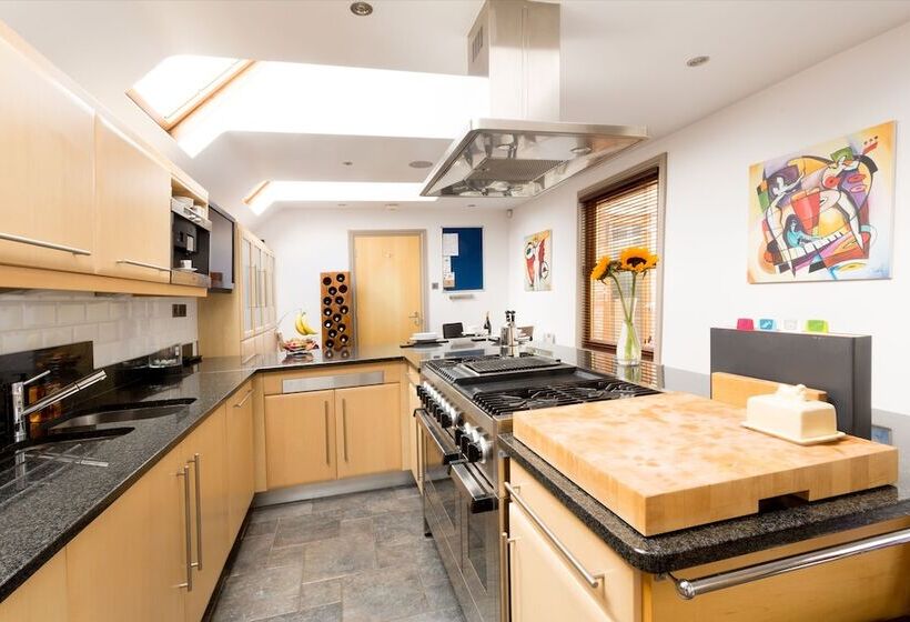 膳宿费 Cherwell Gates