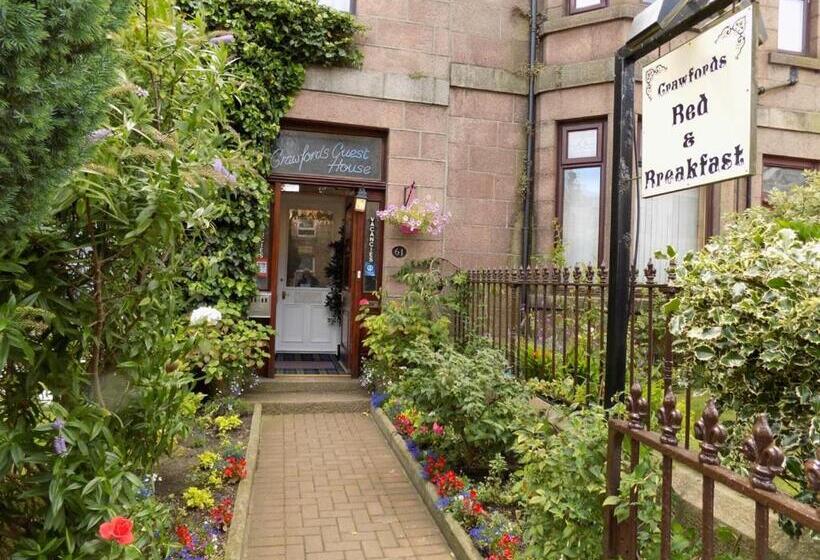 بنسيون Crawfords Guest House