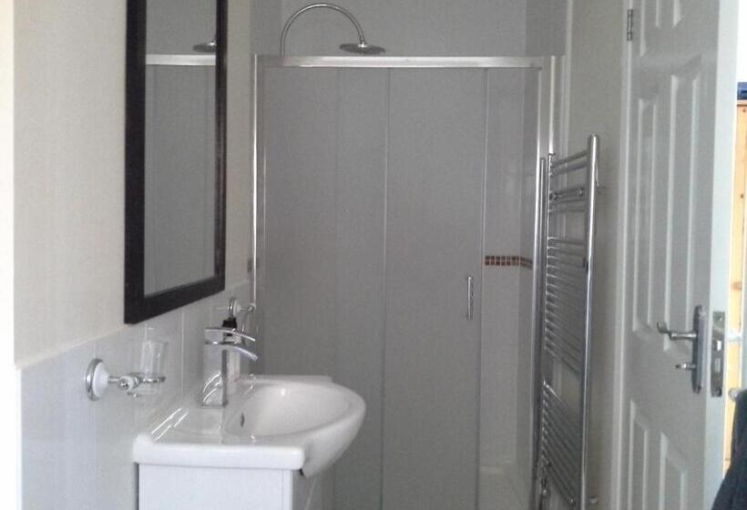پانسیون Nest Guesthouse