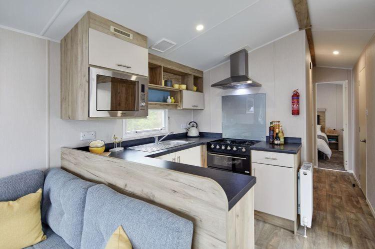 리조트 Trelawne Manor Holiday Park