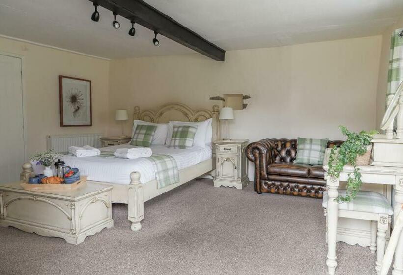 فندق صغير Bearslake Inn