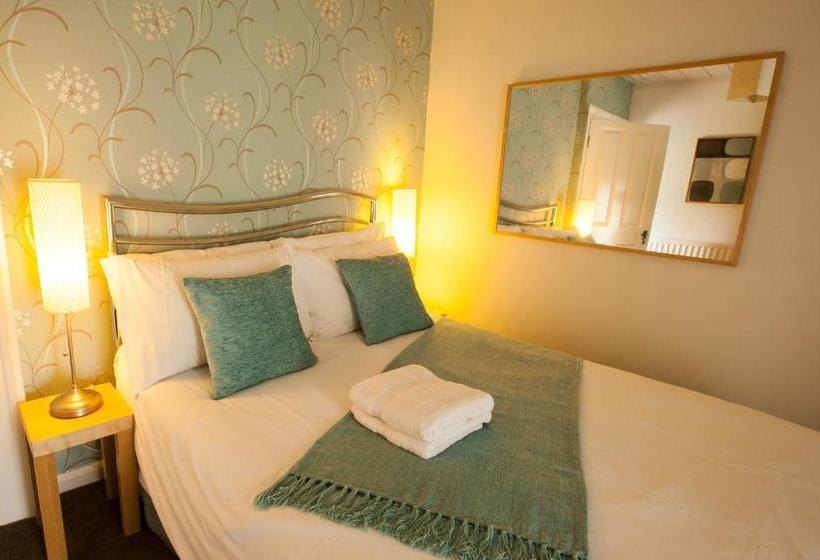 فندق صغير Hollybush Inn