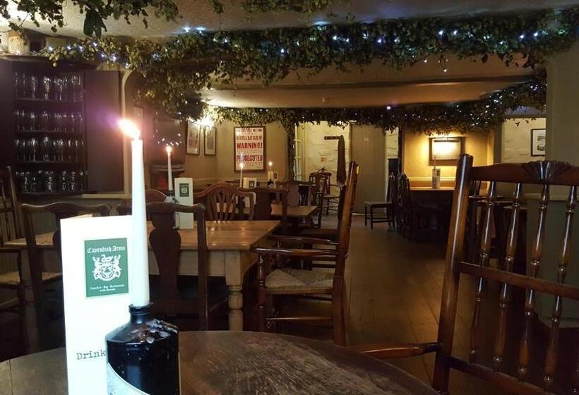 فندق صغير The Cavendish Arms