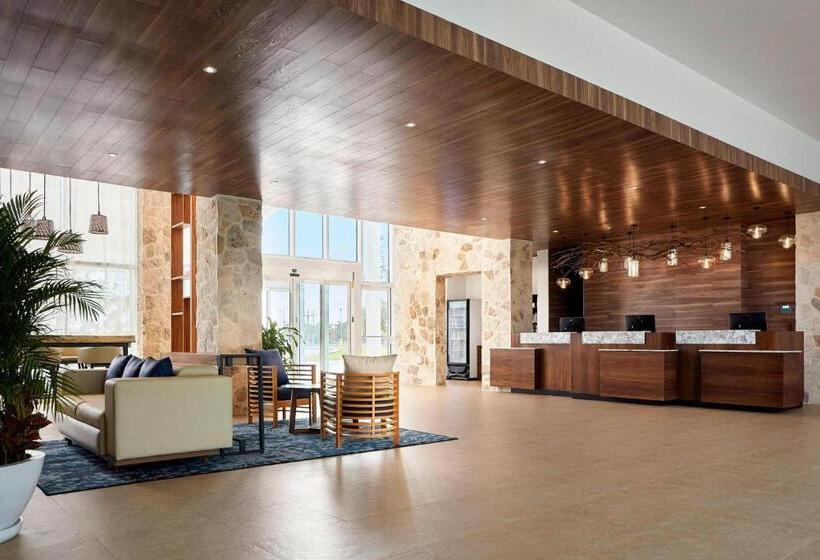 هتل Fairfield Inn & Suites By Marriott Cancun Airport
