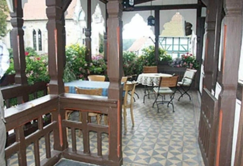 هتل Gasthaus Zur Linde