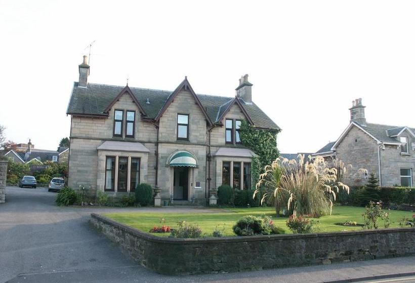 פנסיון Moraydale Guest House