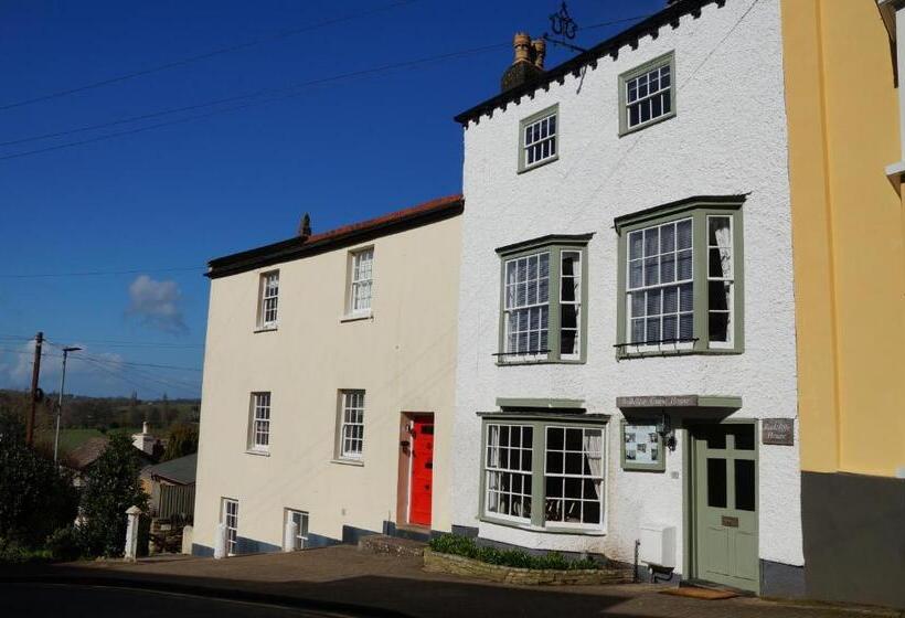 پانسیون Radcliffe Guest House