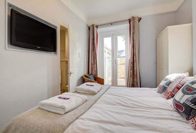 پانسیون Sunrise Guest House