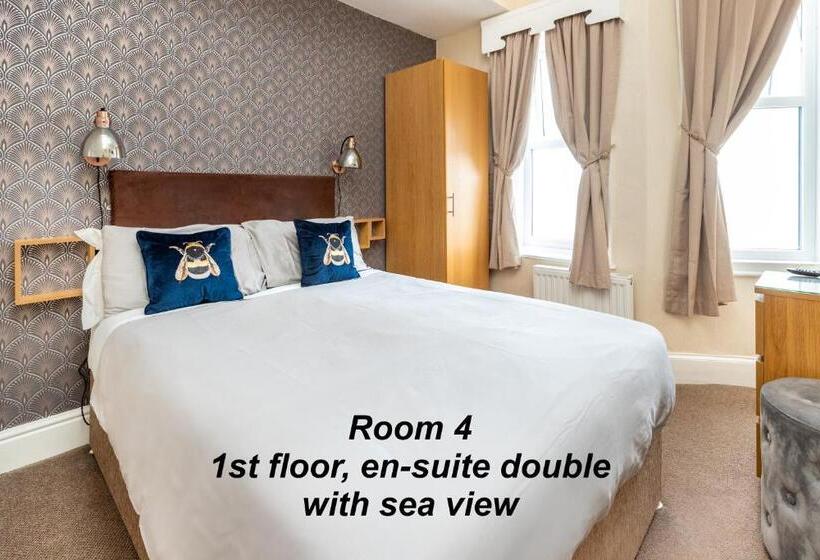 بنسيون The Paragon   Guest Accommodation