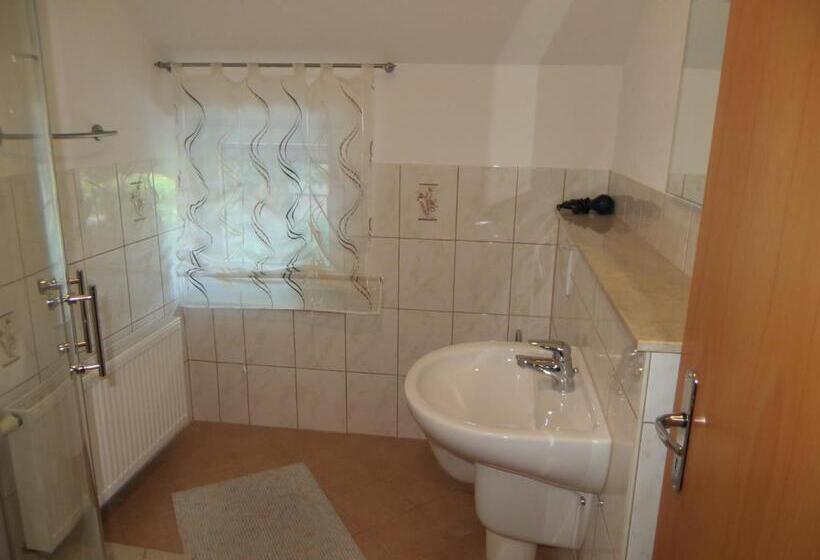 פנסיון Ferienwohnung & Zimmervermietung Wolf