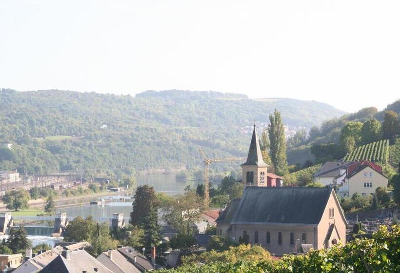 Общежитие Wein Erlebnis Hotel Maimühle