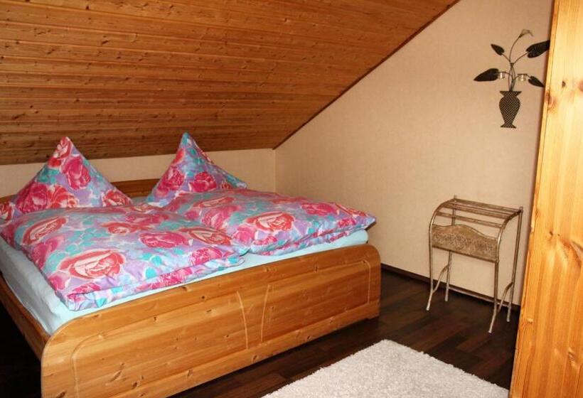 پانسیون Ferienwohnung Sendelbeck