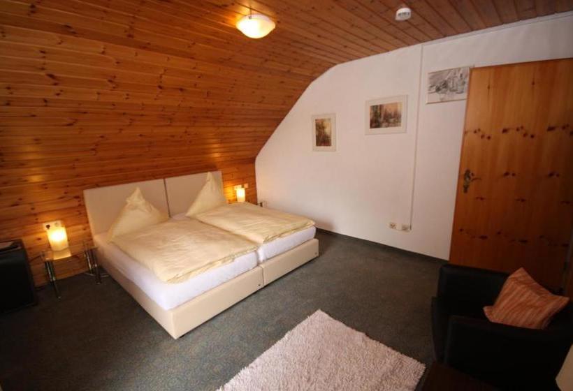 Общежитие Gasthof Küssaburg