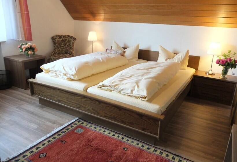 پانسیون Gästehaus Hermine