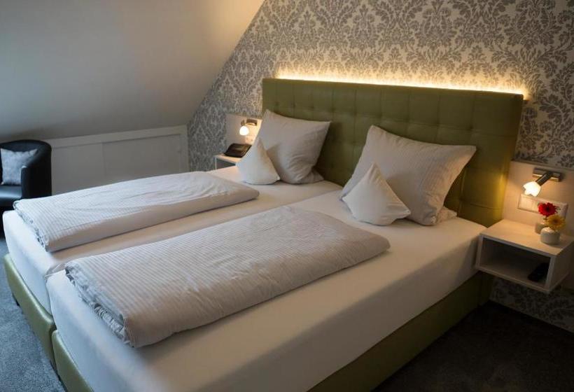 ペンション Weingut Stiftshof