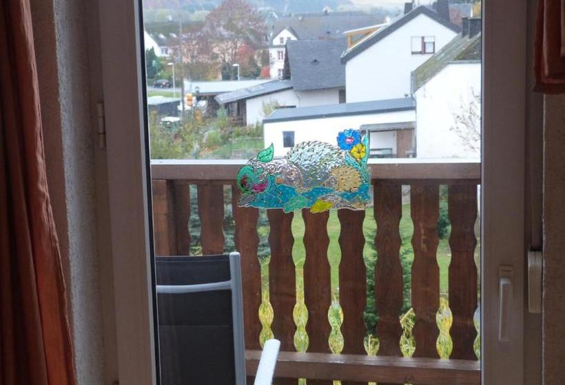 ペンション Winzergasthof Zum Kellerstübchen