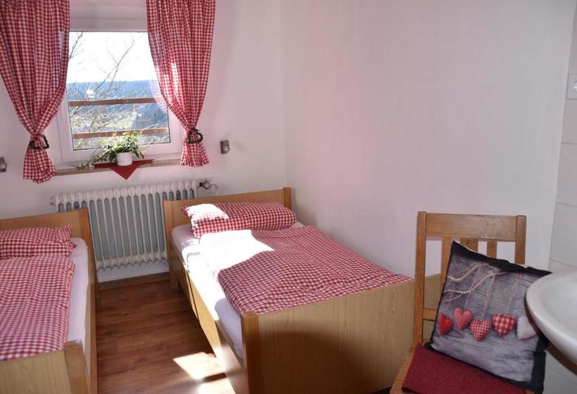 Общежитие Naturfreundehaus Veilbronn