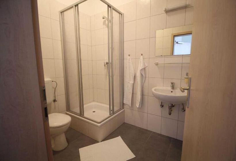 펜션 Kutterfisch Kajüten Direkt Im Stadthafen
