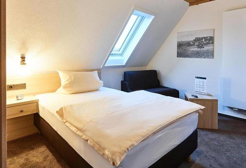 هاستل Gasthof Adler