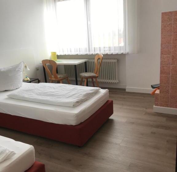 ユースホステル Landgasthof Felsenkeller