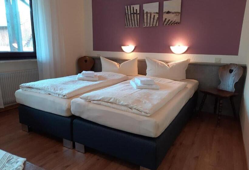 بنسيون Gasthaus Post