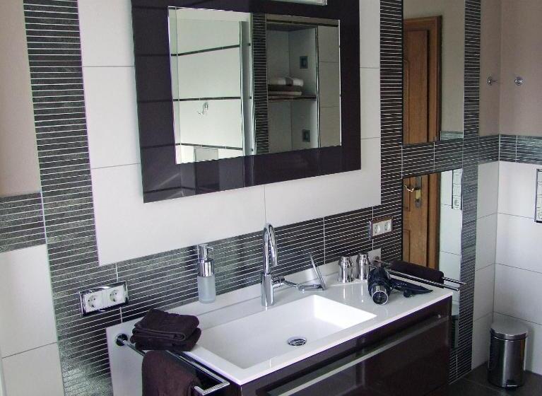 ペンション Wein & Gästehaus Rosenlay