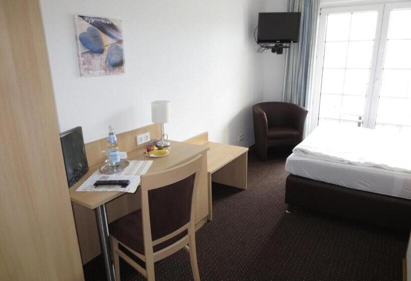 ペンション Wein & Gästehaus Rosenlay