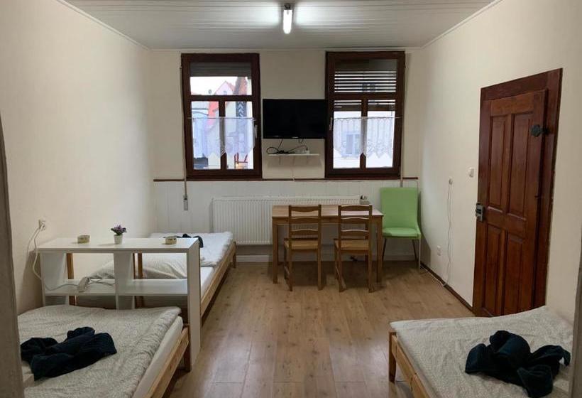 Belle Vue Apartrooms