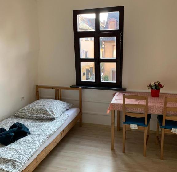 Belle Vue Apartrooms