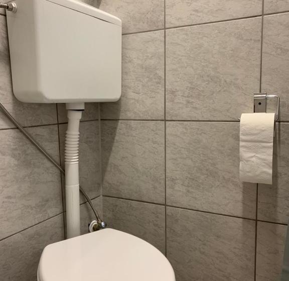 Belle Vue Apartrooms