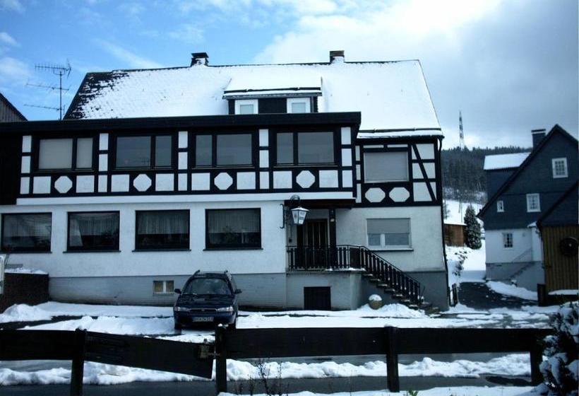 پانسیون Gasthof Haus Hubertus