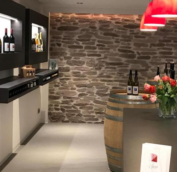 펜션 Gästehaus Und Weingut Bernd Frieden