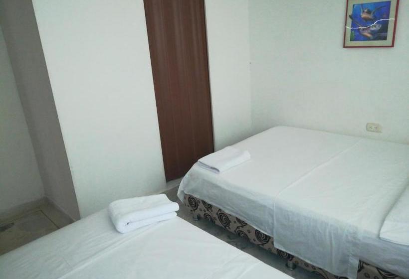 پانسیون Hostal El Mohan