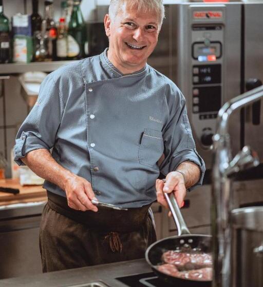 پانسیون Landgasthaus Zur Linde, Neusatz