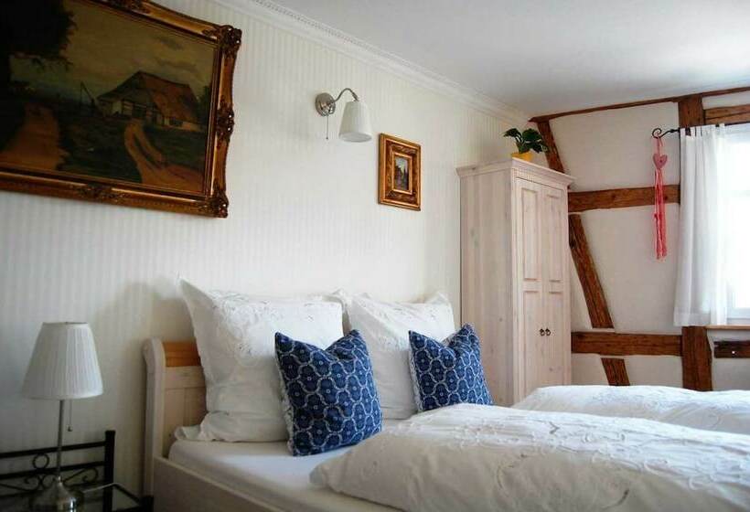 بنسيون & Café Mohrenbrunnen