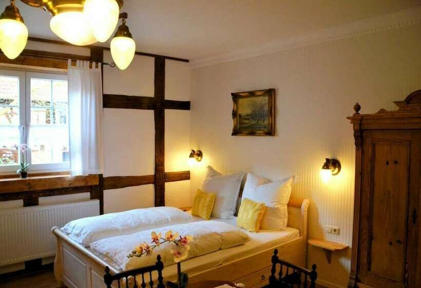 بنسيون & Café Mohrenbrunnen