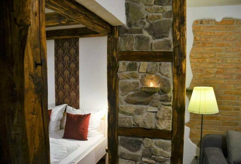 بنسيون & Café Mohrenbrunnen