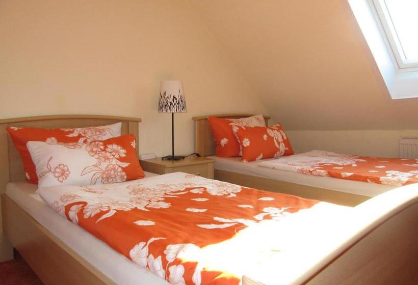 Pension Roez