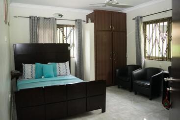 پانسیون 3a S Guest House