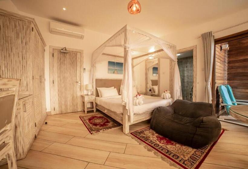 هتل Jumeirah Beachfront