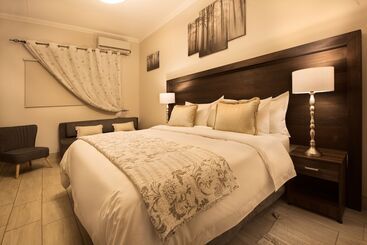 پانسیون Three Olives Guesthouse