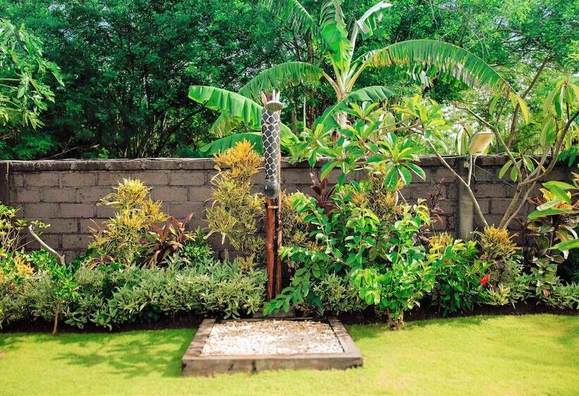 پانسیون Uluwatu Jungle Villa