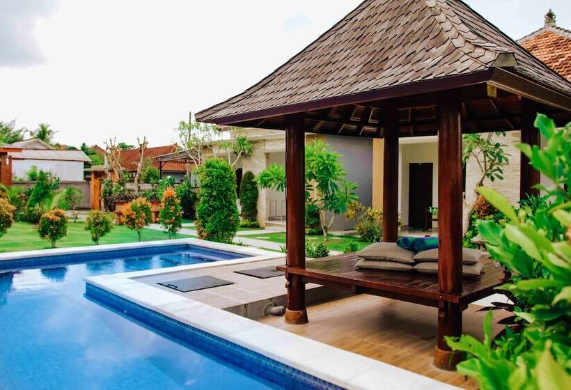 پانسیون Uluwatu Jungle Villa