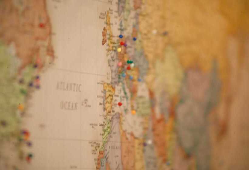 Tallahassee Sun & Moon   Hostel