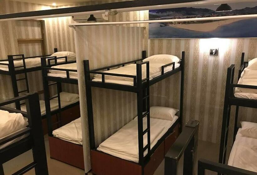 پانسیون Alin Homestay  Hostel