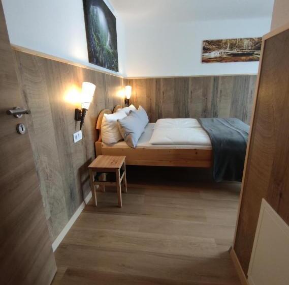 بنسيون Berliner Ecke