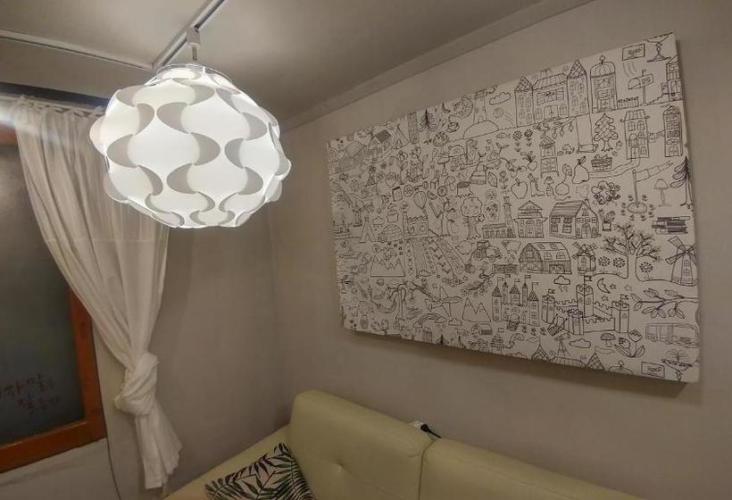 پانسیون Dalbit Stay Seodaejeon