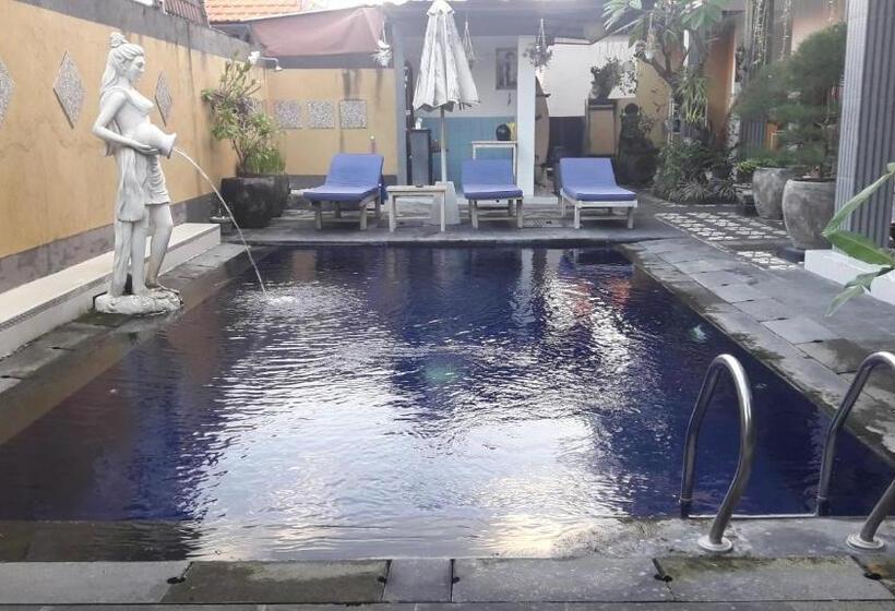 پانسیون Sanata Yoga Guesthouse