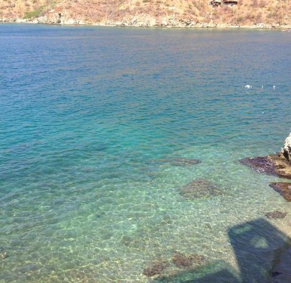 هتل Large Beach